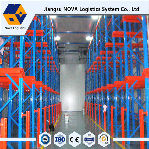 Nova Logistics의 고밀도 드라이브 인 팔레트 랙